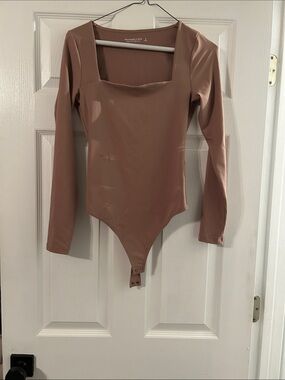 Abercrombie & Fitch Long Sleeve Square Neck Bodysuit - Mauve Brown